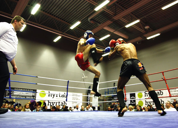 Yusef Ramadan vs Thomas Johansson.